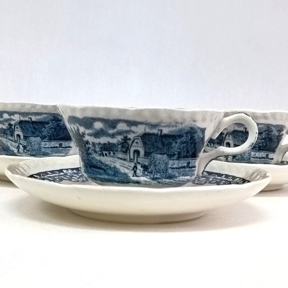 Set of three cups with saucers by Société Céramique. Dutch Farm - Picture 1 of 10